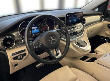 Mercedes-Benz - V-class