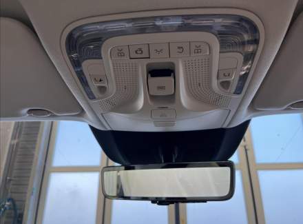 Mercedes-Benz - V-class