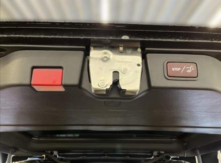 Mercedes-Benz - V-class