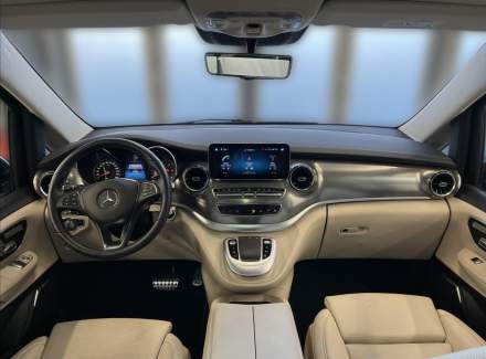 Mercedes-Benz - V-class