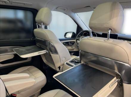 Mercedes-Benz - V-class