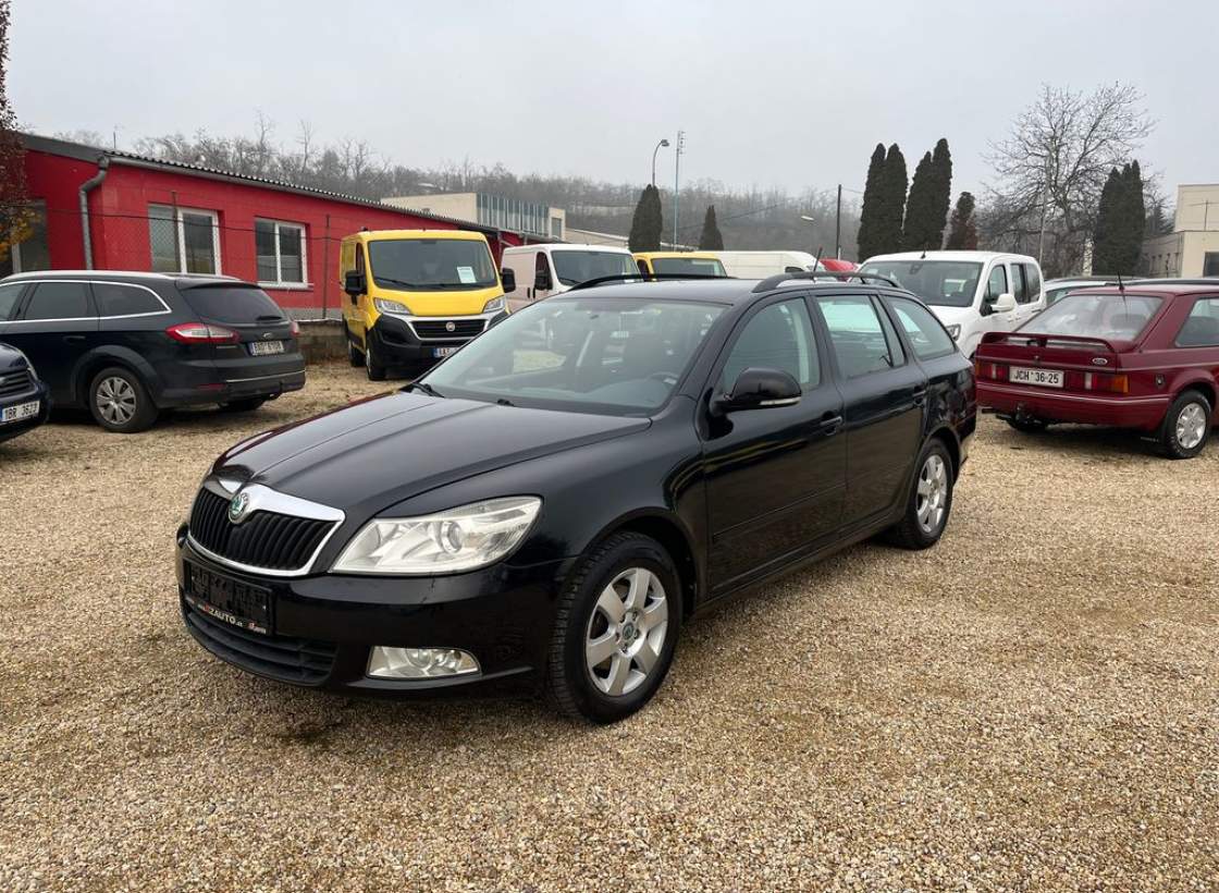 Škoda - Octavia