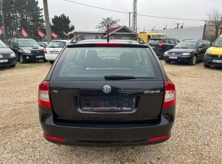 Škoda - Octavia