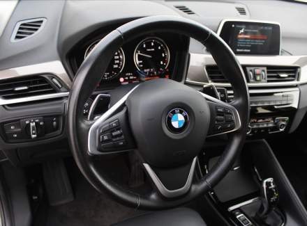 BMW - X1