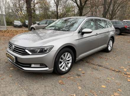 Volkswagen - Passat