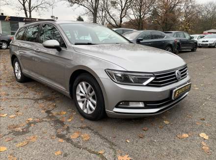 Volkswagen - Passat