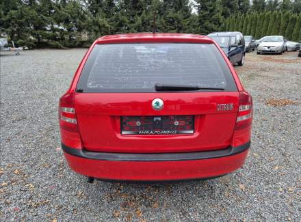 Škoda - Octavia
