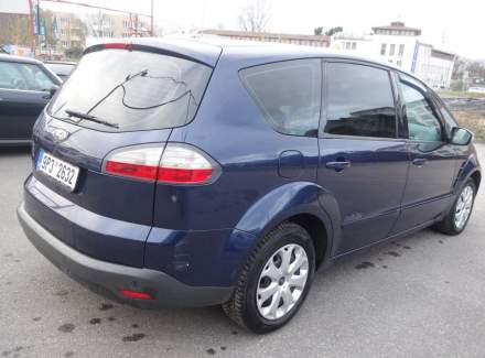 Ford - S-MAX