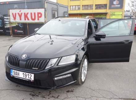 Škoda - Octavia