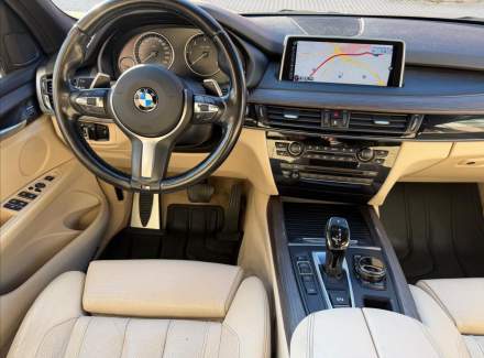 BMW - X5