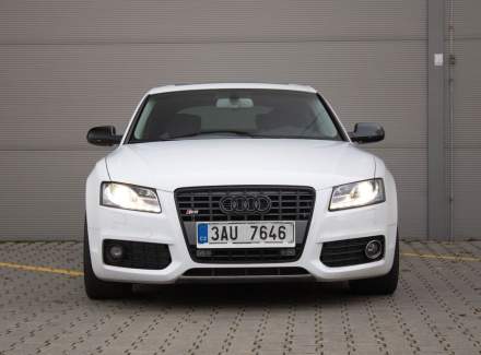 Audi - S5