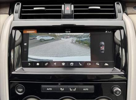 Land Rover - Discovery