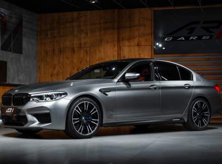 BMW - M5
