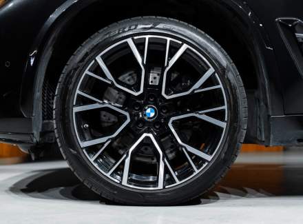 BMW - X5