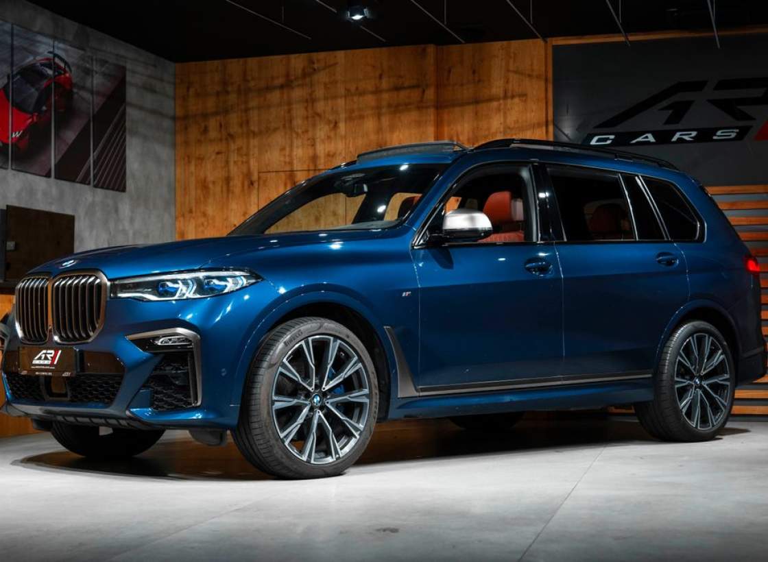 BMW - X7