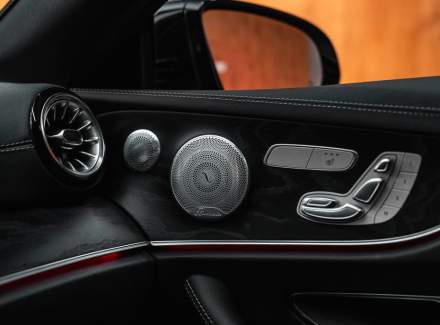 Mercedes-Benz - E-class