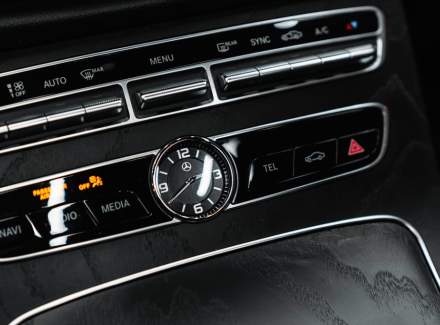 Mercedes-Benz - E-class