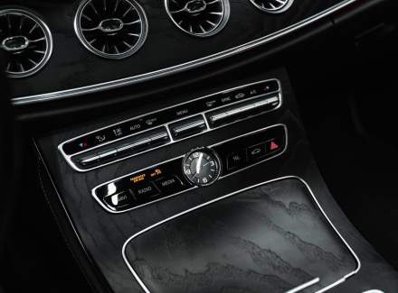 Mercedes-Benz - E-class