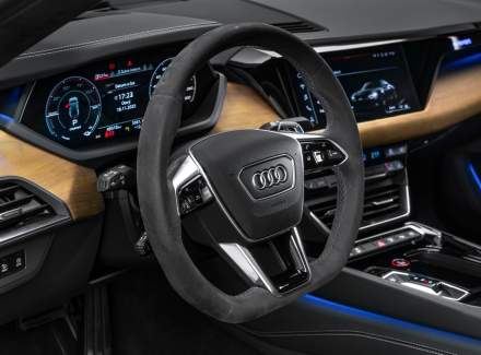 Audi - E-tron GT