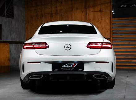 Mercedes-Benz - E-class