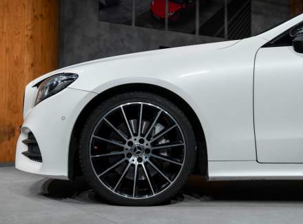 Mercedes-Benz - E-class