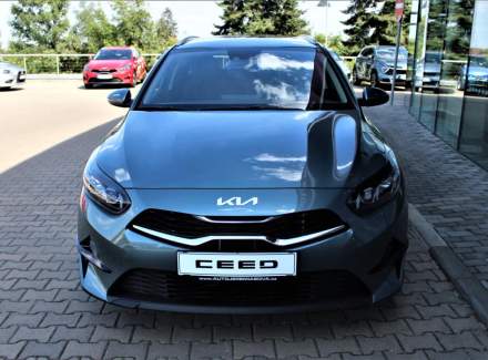 Kia - Cee'd