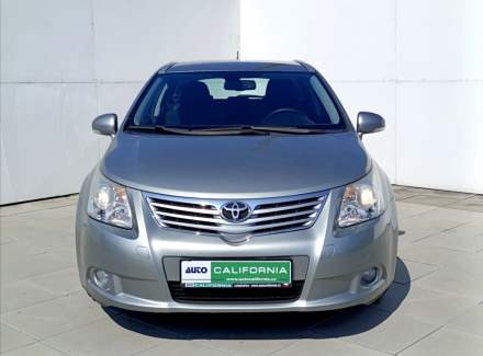 Toyota - Avensis