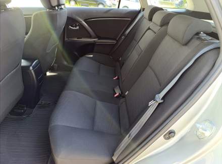 Toyota - Avensis