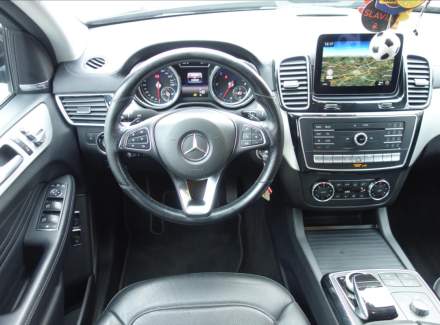 Mercedes-Benz - GLE