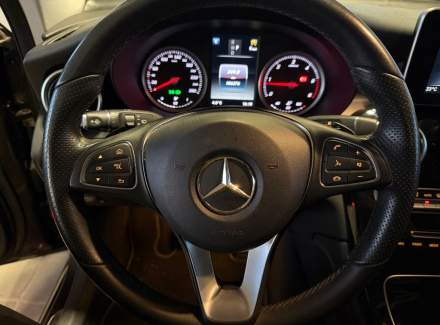 Mercedes-Benz - GLC