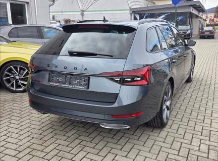 Škoda - Superb