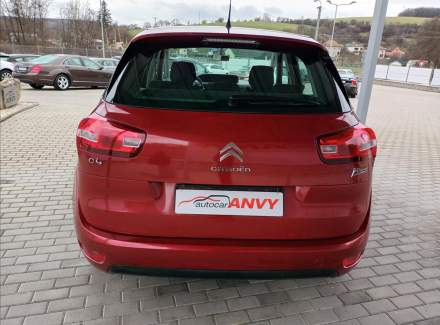 Citroën - C4