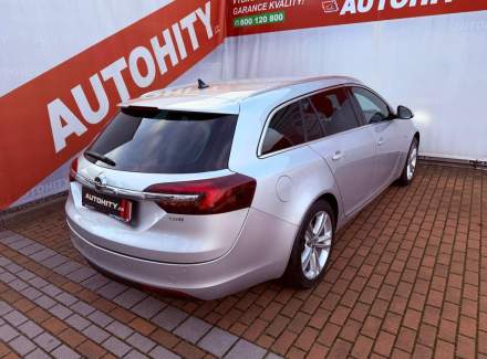 Opel - Insignia