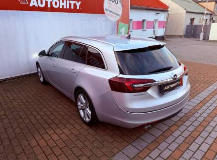 Opel - Insignia
