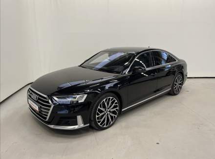 Audi - S8