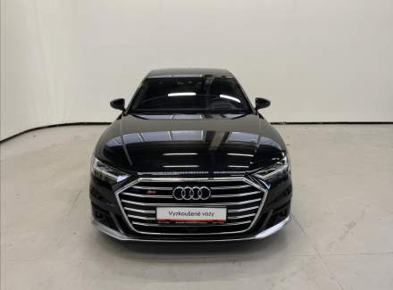 Audi - S8
