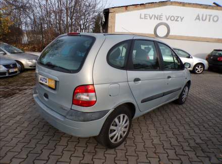 Renault - Scenic