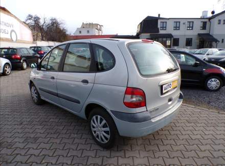 Renault - Scenic