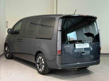 Hyundai - Staria