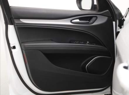 Alfa Romeo - Stelvio