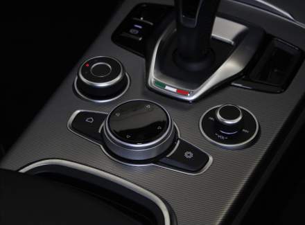 Alfa Romeo - Stelvio