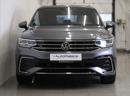 Volkswagen - Tiguan