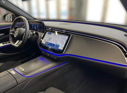 Mercedes-Benz - E-class