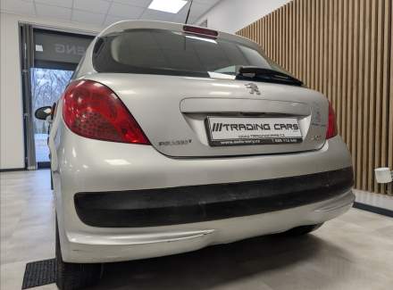 Peugeot - 207