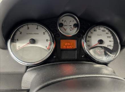 Peugeot - 207