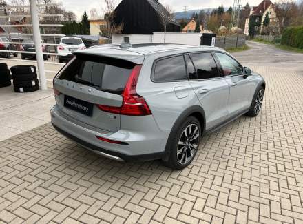 Volvo - V60