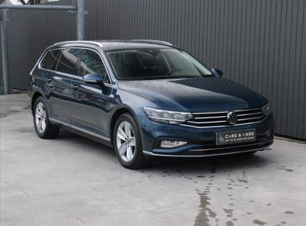 Volkswagen - Passat