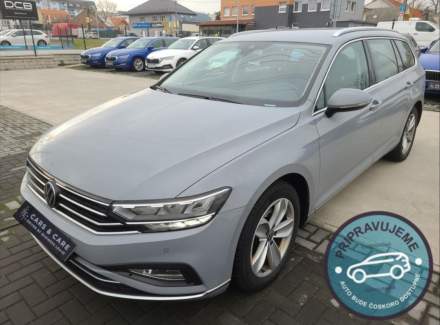 Volkswagen - Passat