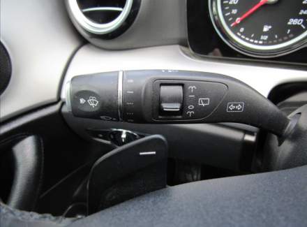 Mercedes-Benz - E-class