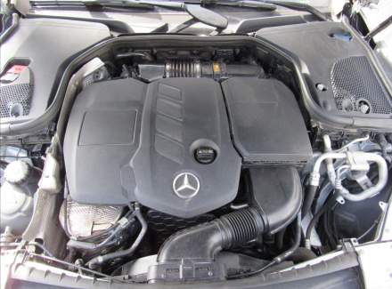 Mercedes-Benz - E-class